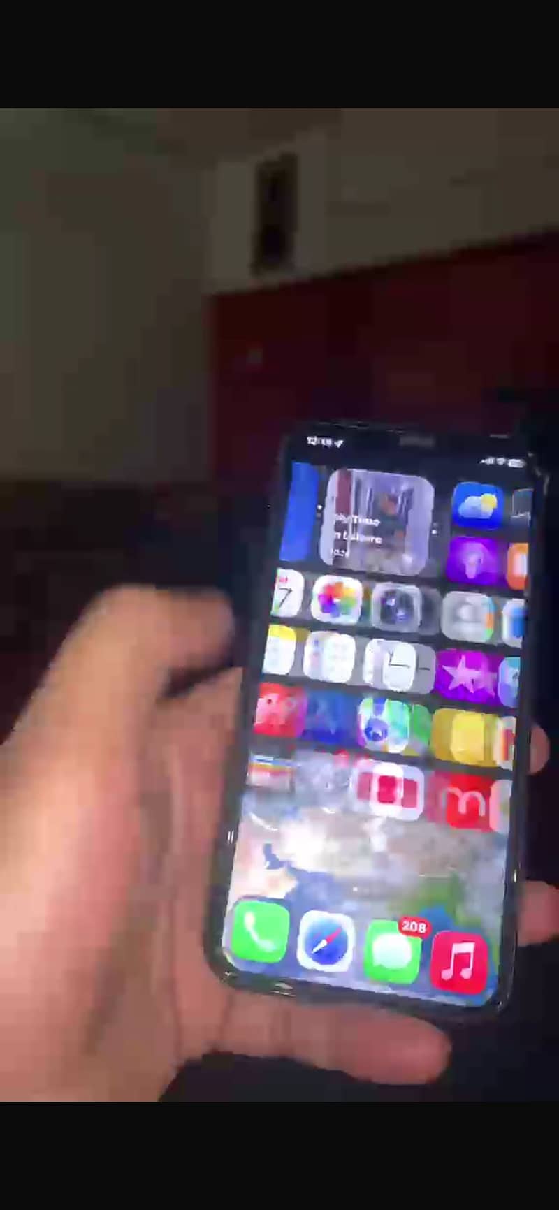 Apple iPhone 11 Pro 3