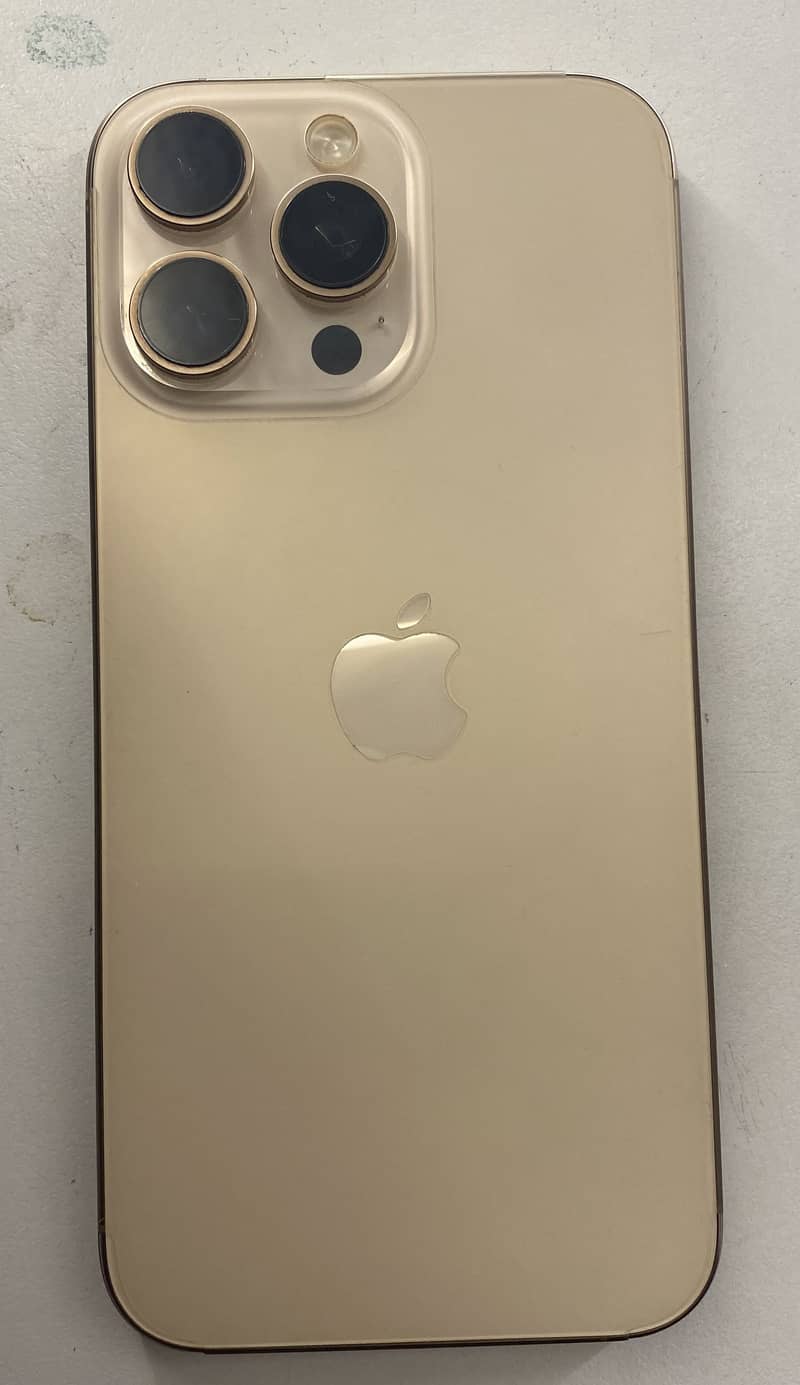 Apple iPhone 16 Pro Max 0