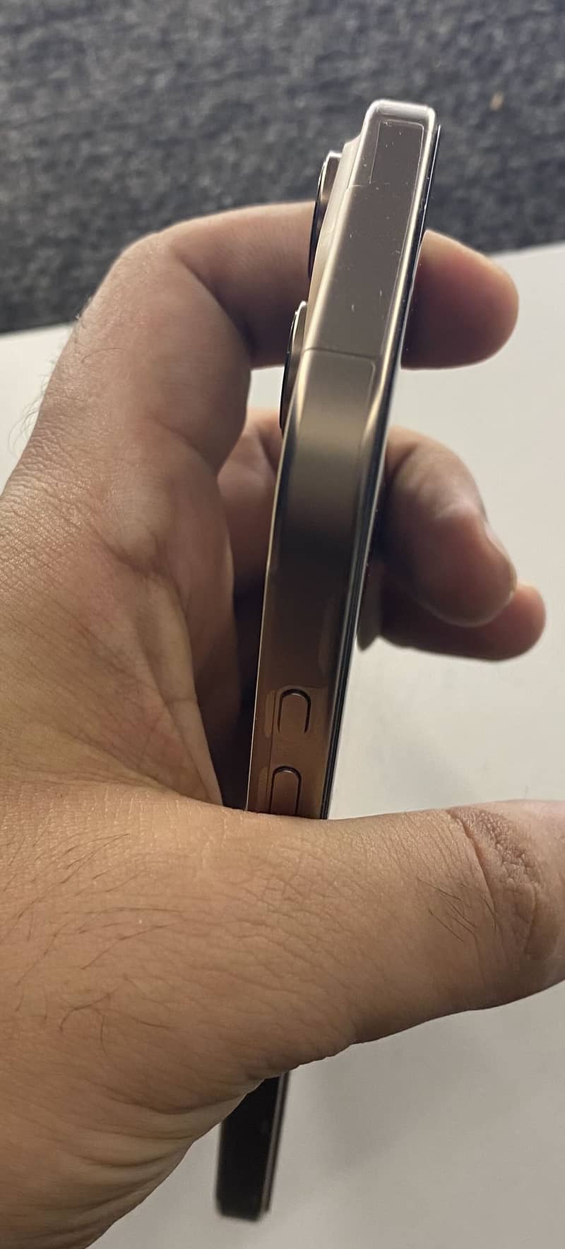 Apple iPhone 16 Pro Max 5