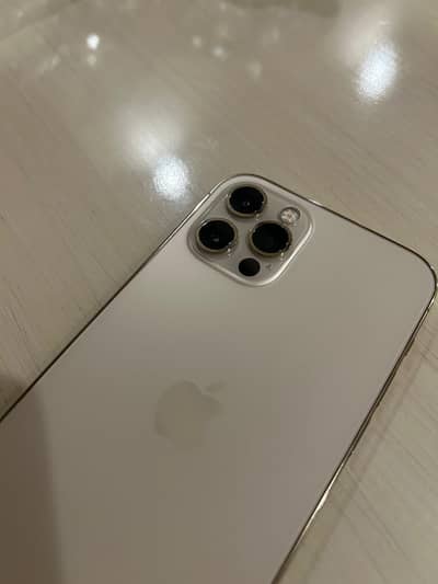 Apple iPhone 12 Pro