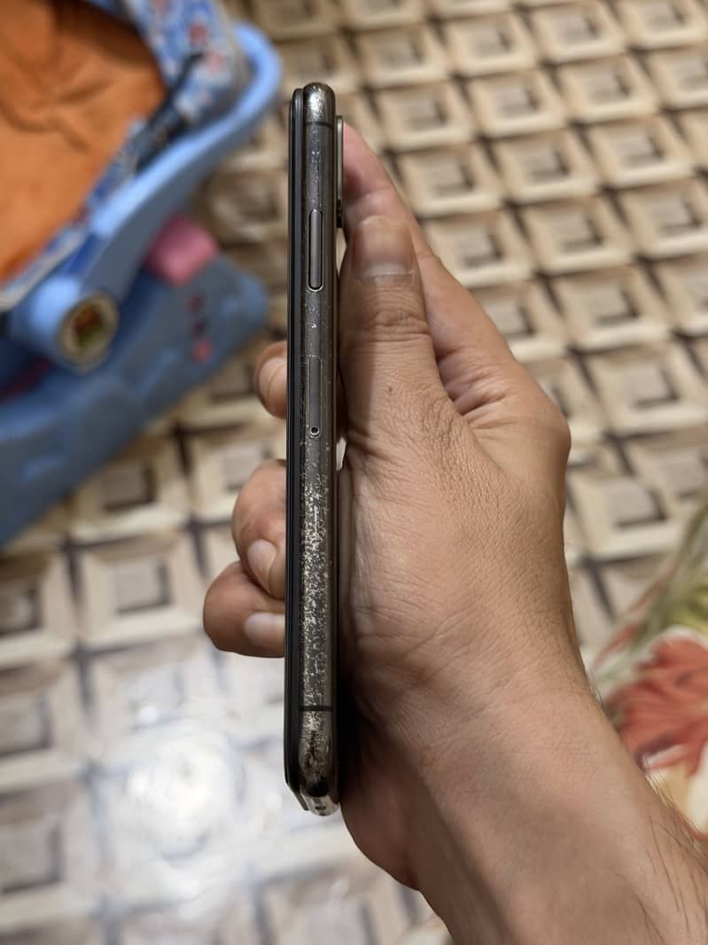 iPhone X 64Gb 3