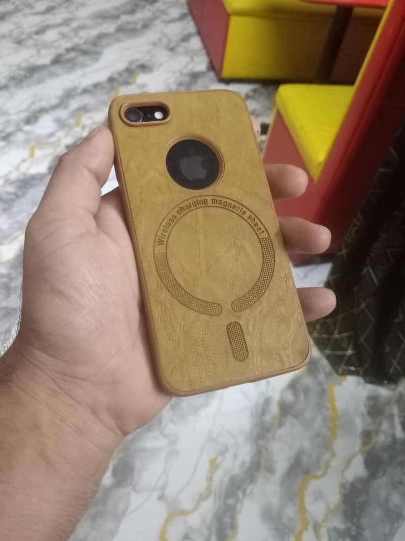 iPhone 7 128 GB 2