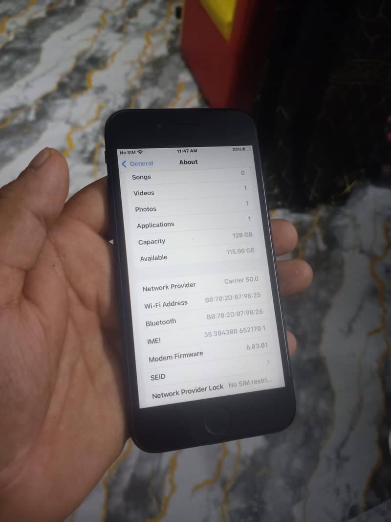 iPhone 7 128 GB 3