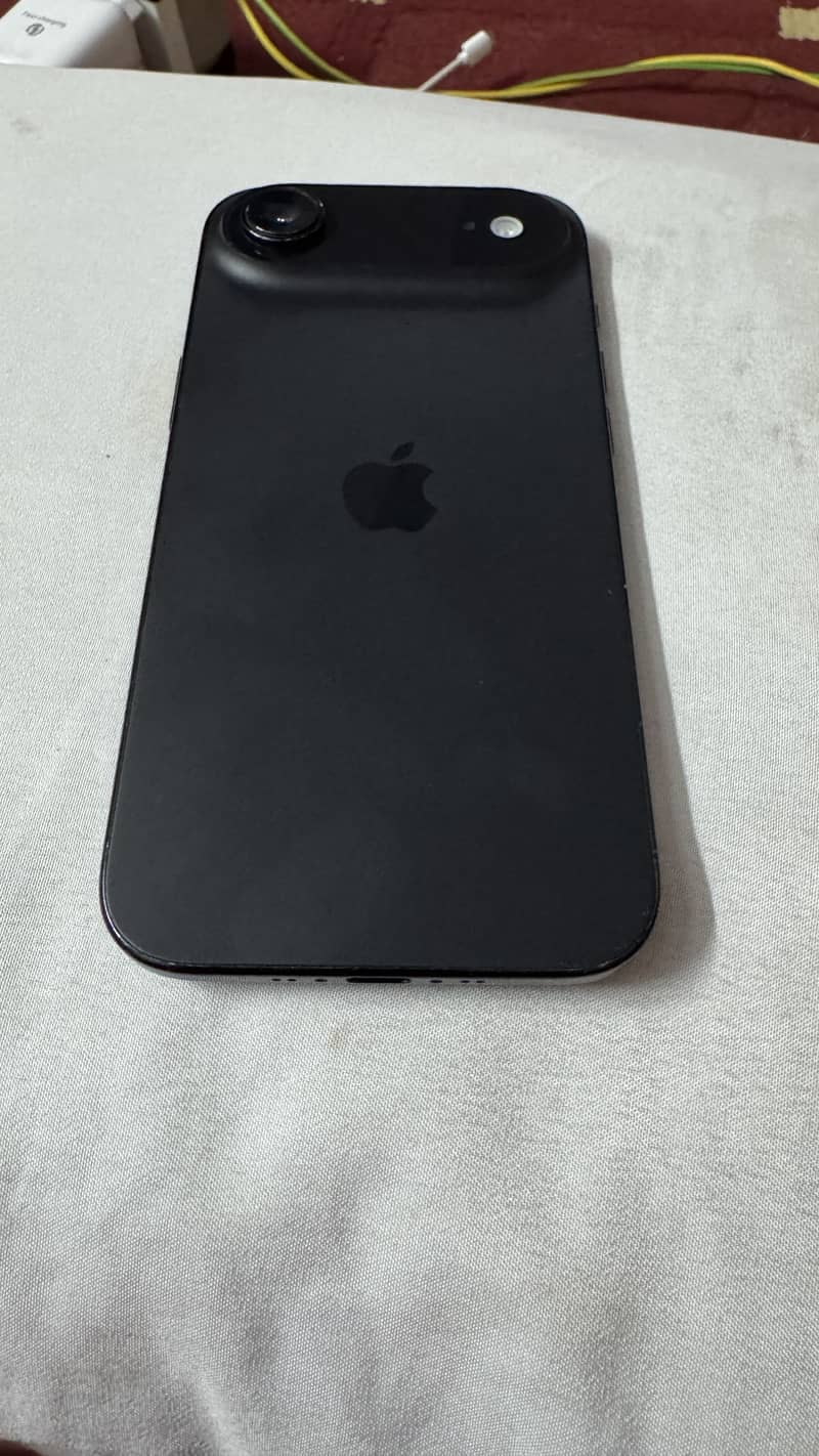 iPhone 17 air 3