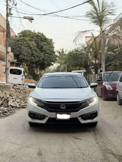 Honda Civic X 1.8 VTi Oriel 2021 (UG)
