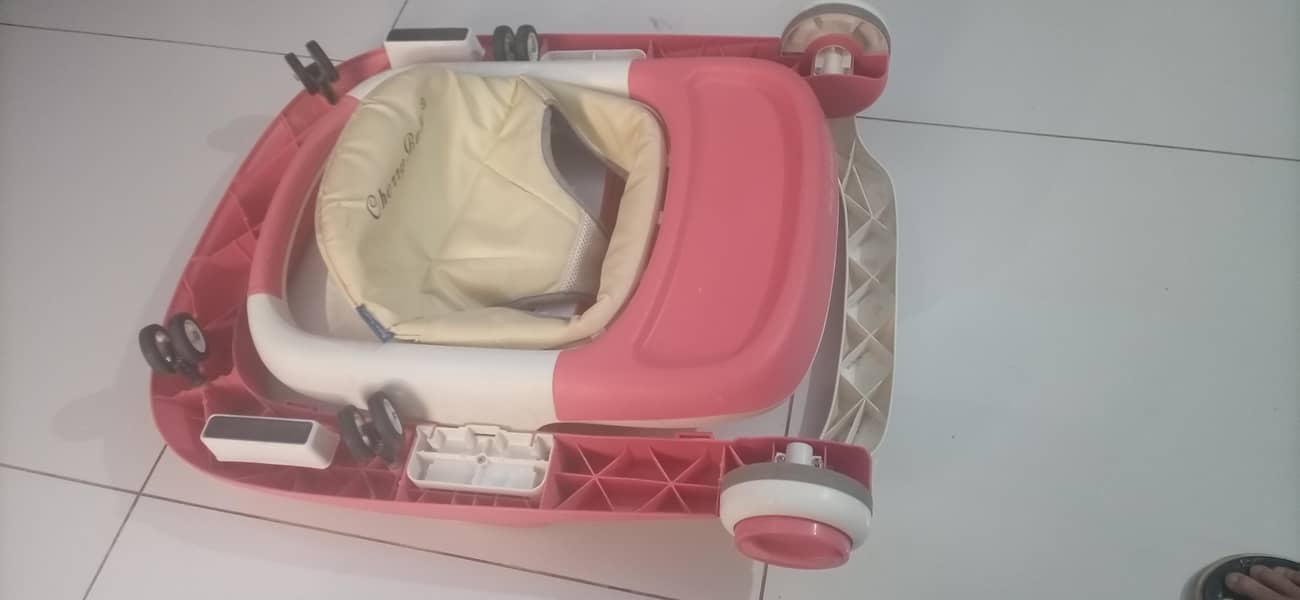 Baby walker 1