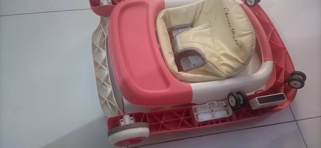 Baby walker 2
