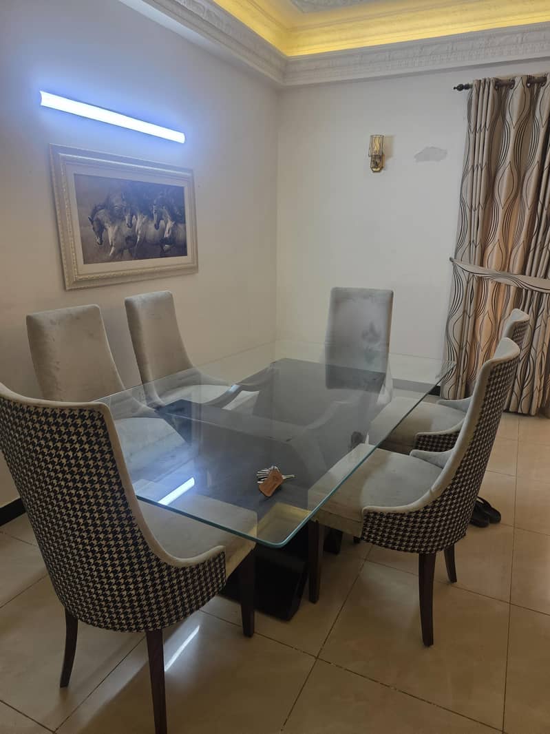 6 chairs dining table from designer depth 0