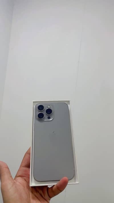 Apple iPhone 15 Pro Max