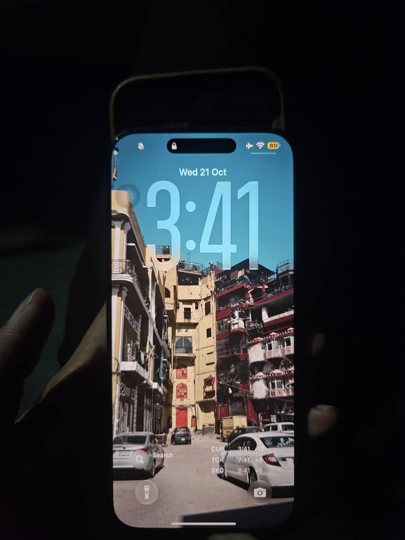 Apple iPhone 16 Pro Max 0
