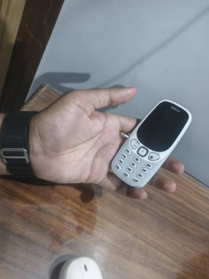 Nokia 3310 0
