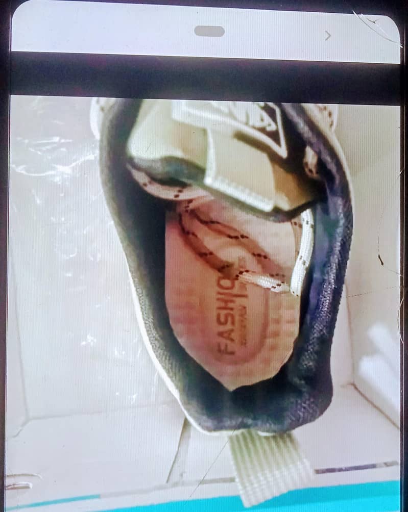 shoes BATA 4