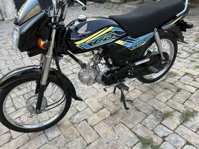 Cd 70 dream black