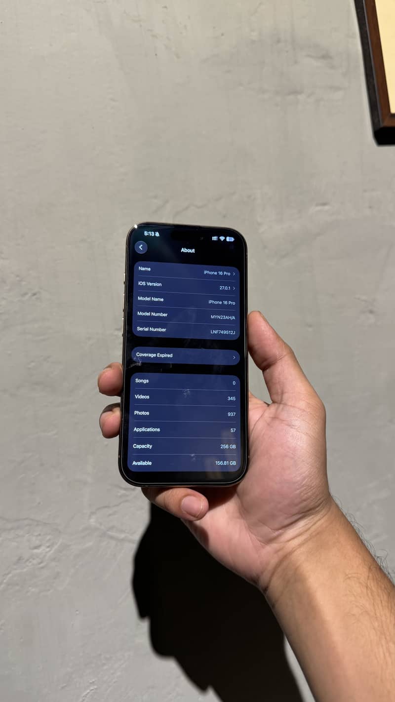 Apple iPhone 16 Pro 3