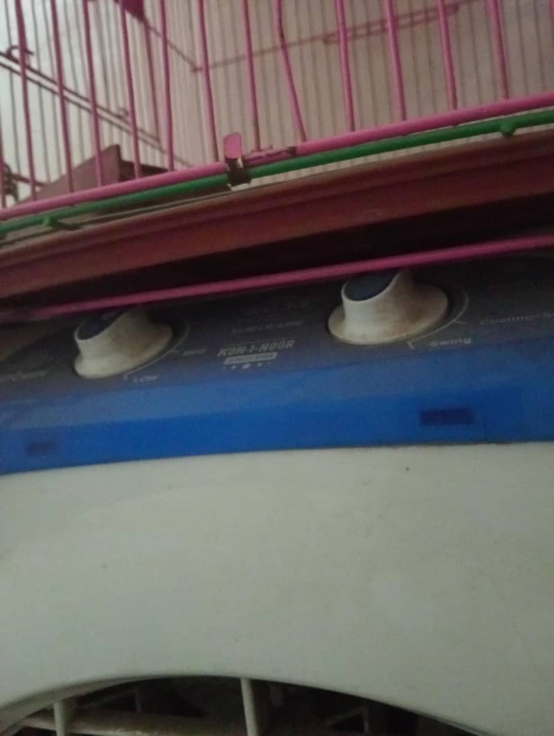 جس بھائی نے لینا ہے وہ اس نمبر پر رابطہ کرے 03017150441برائے فروخت 1