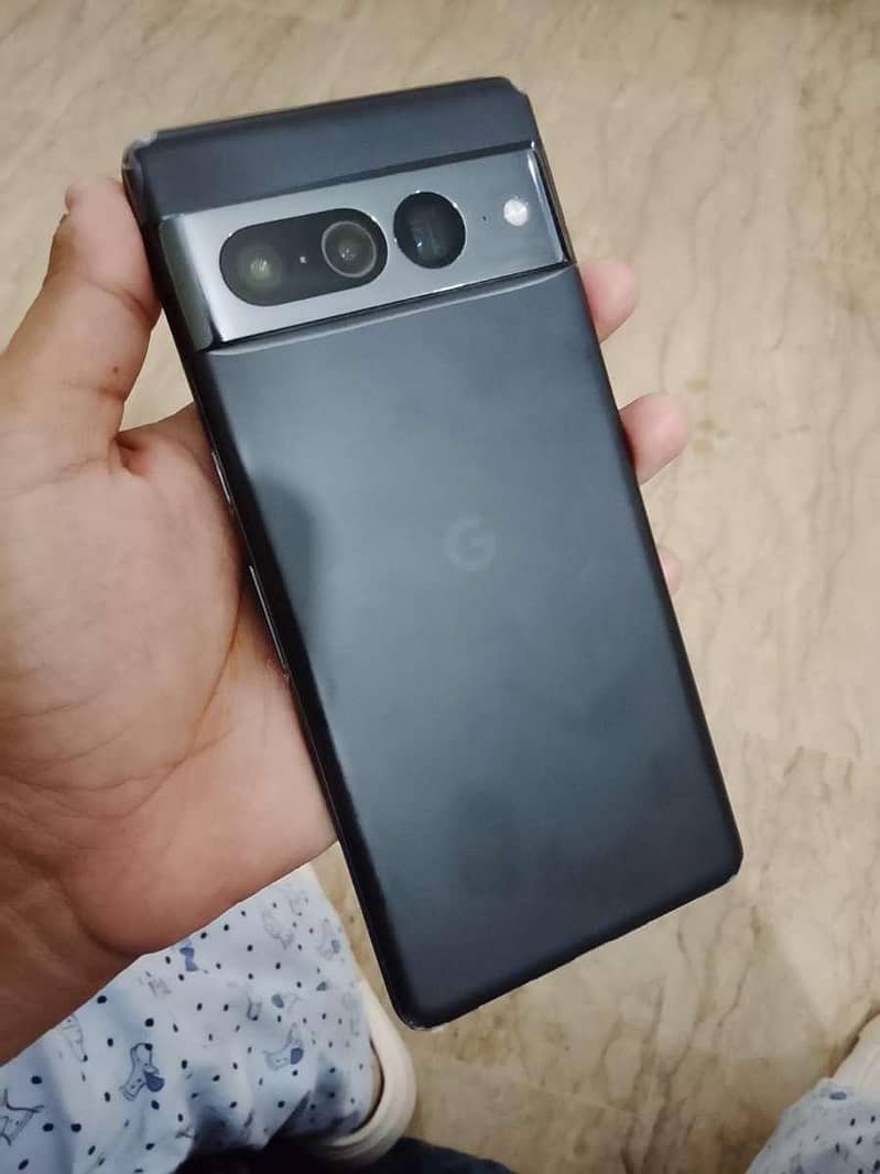 Google Pixel 7 Pro 2