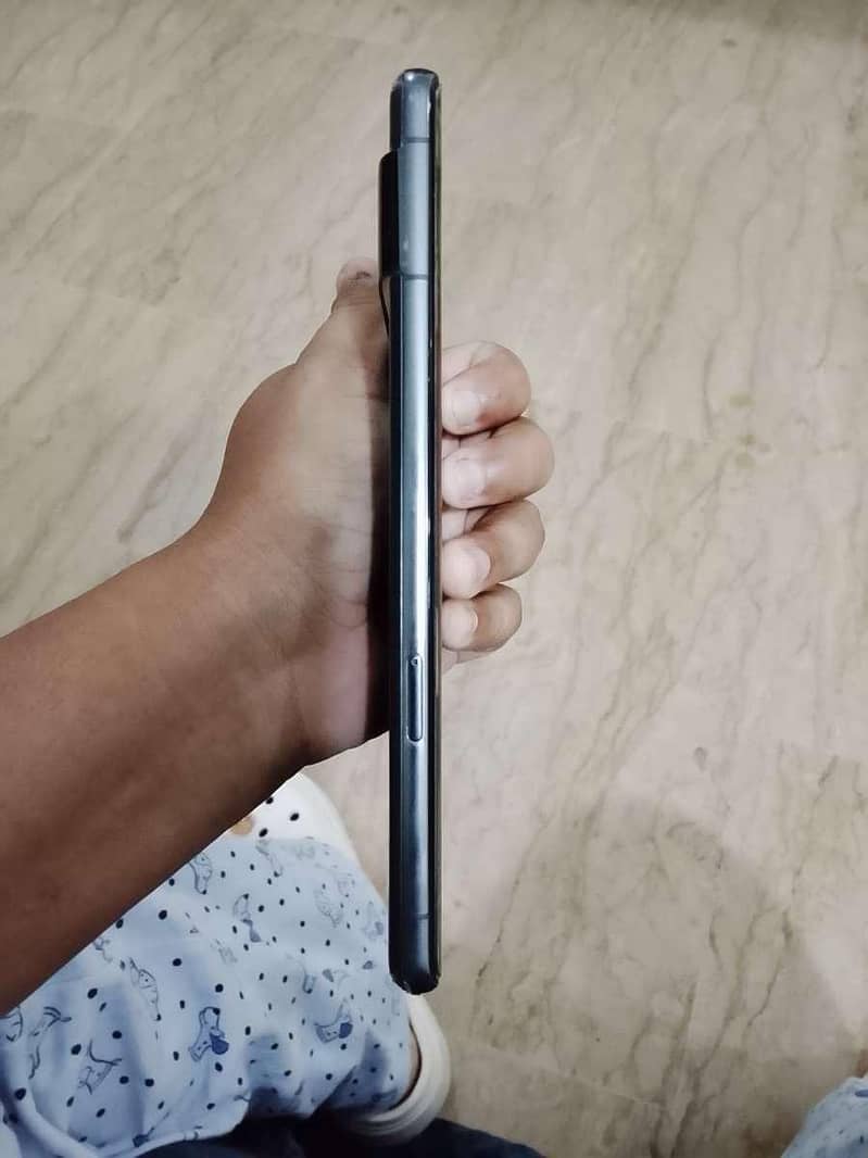 Google Pixel 7 Pro 4