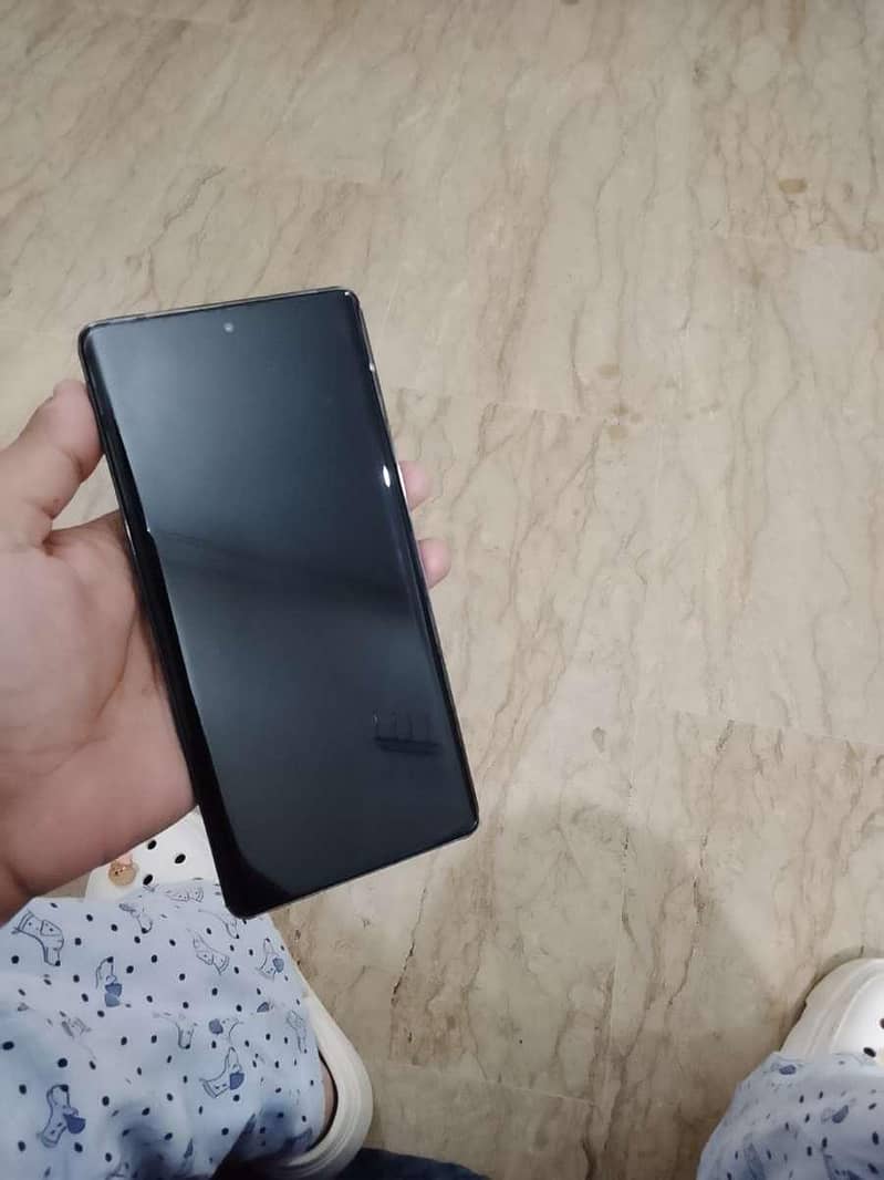 Google Pixel 7 Pro 8