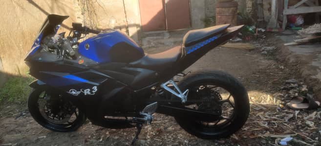 Yamaha r3 replica 2018model