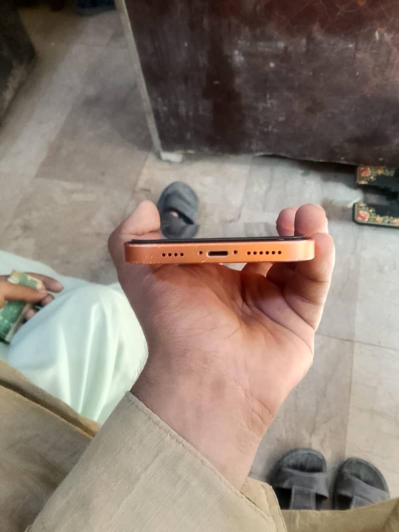 Apple iPhone XR 5