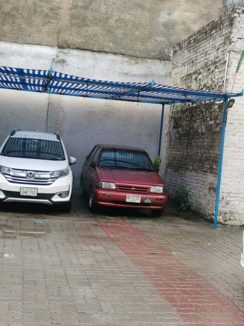 KIA Classic 2001 1