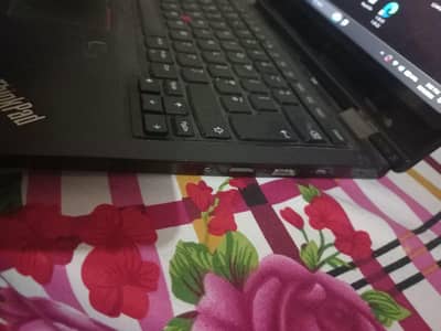 i5 8th Generation lenovo Thinkpad laptop with 256SSD NVMe