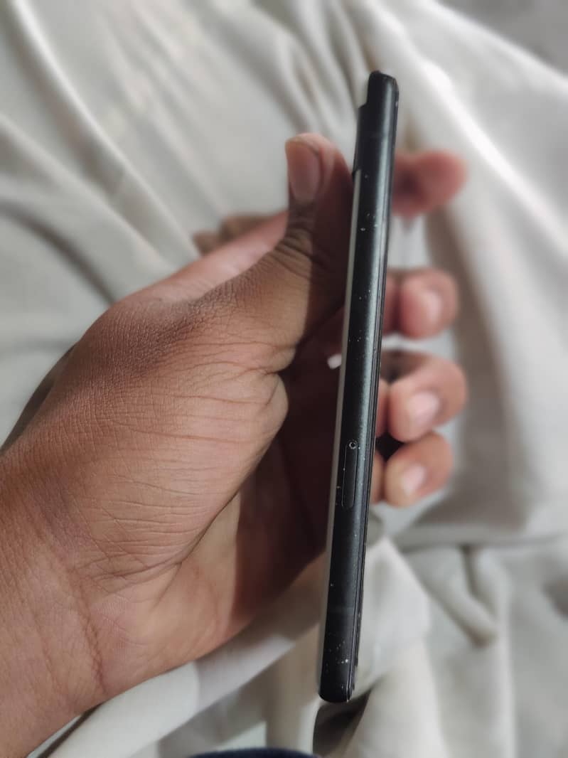 Google Pixel 6a 5
