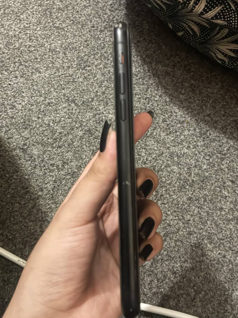 Apple iPhone X 2