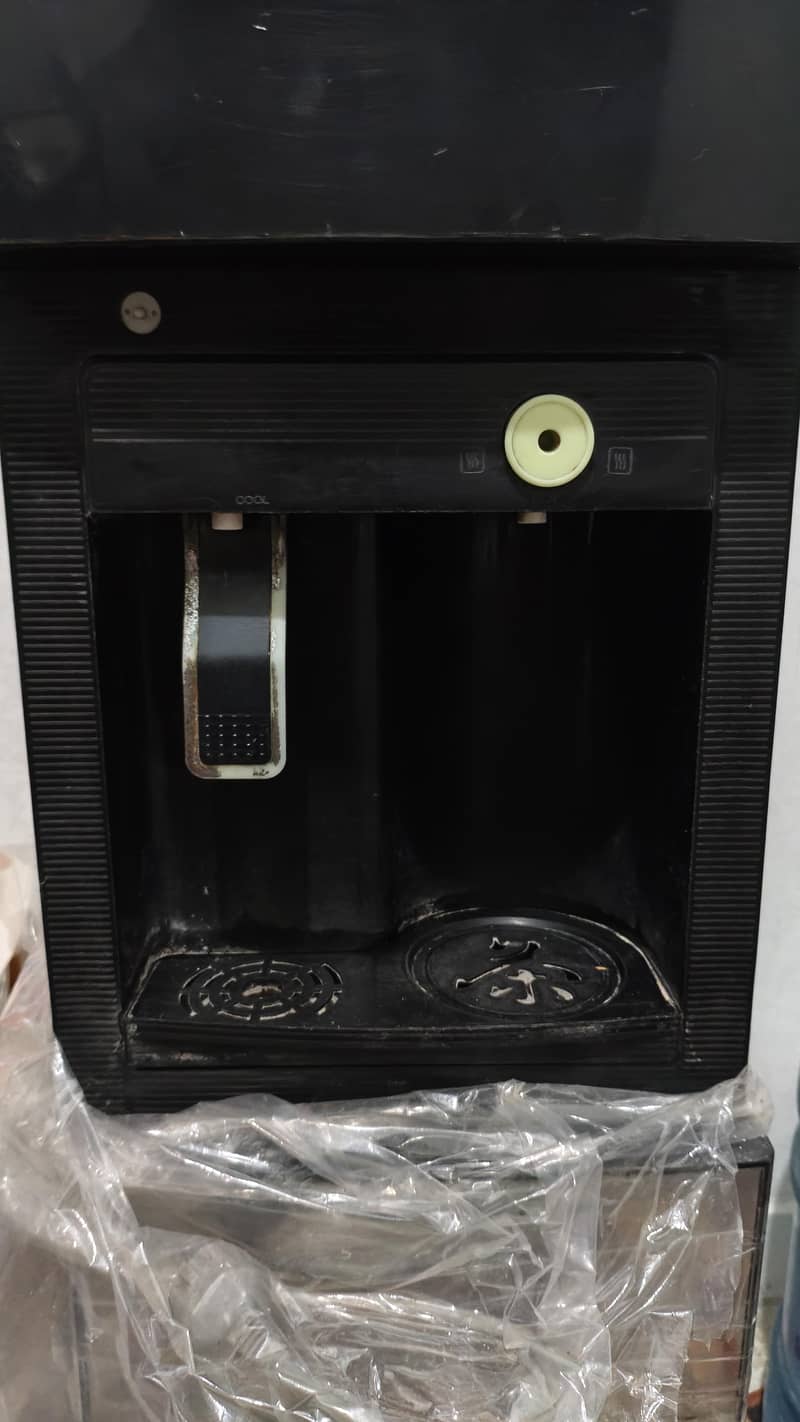 water dispenser 1