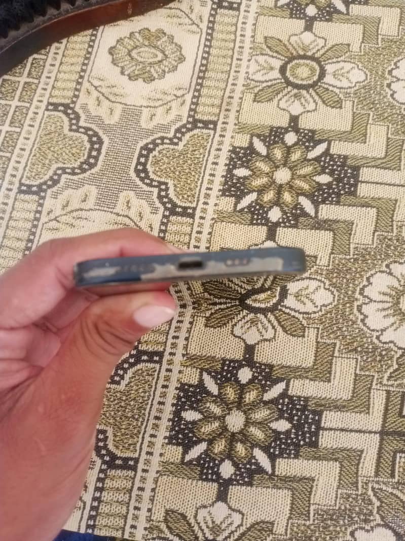 Apple iPhone 12 jv 8