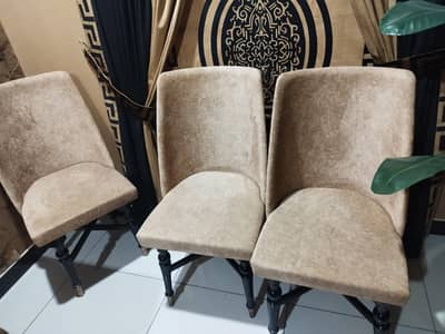 Turkish Dining Chair – Elegant & Stylish Design