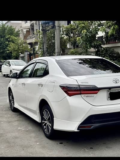 Toyota Corolla Altis 2021