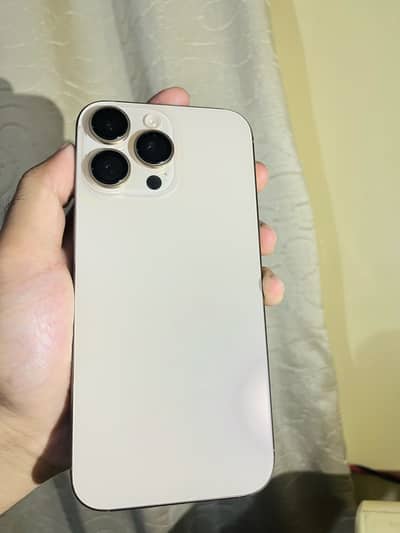 Apple iPhone 16 Pro Max