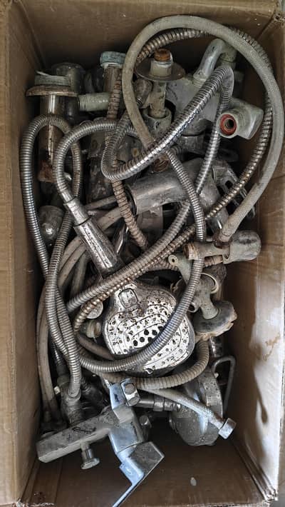 miscellaneous house hold items for sale