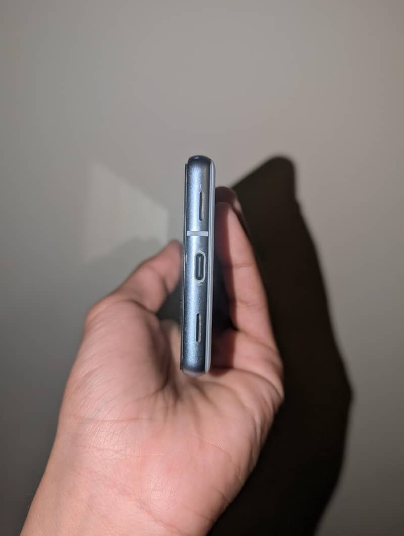 Google Pixel 7a 3