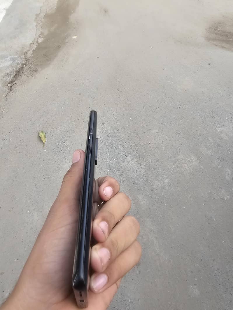 One Plus 8 5