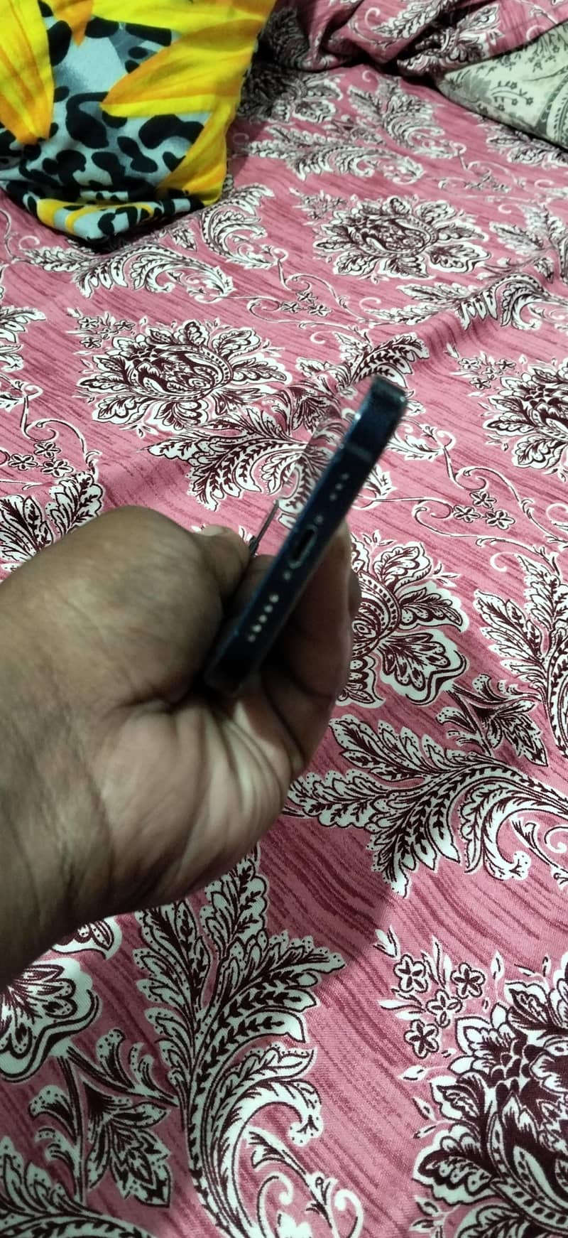 Apple iPhone 12 2
