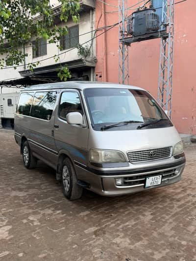 Toyota Hiace 1999