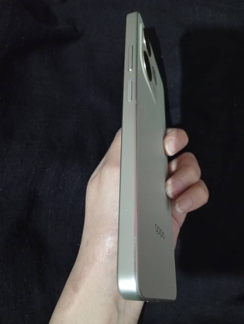 OPPO A5 Pro 3