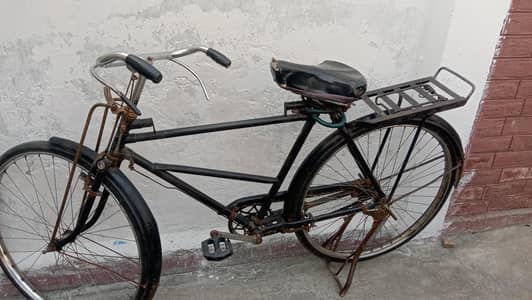 Mountain bicycle excellent condition