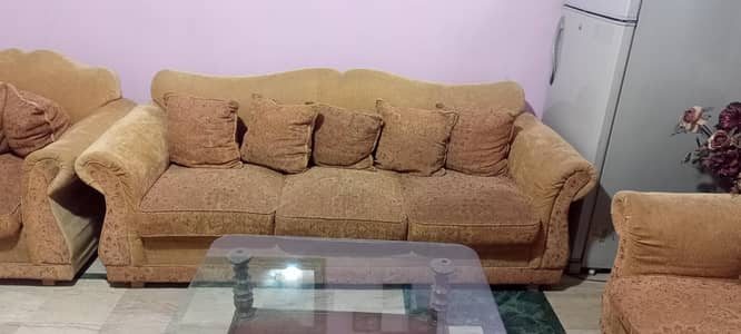 sofa set used and wooden table set