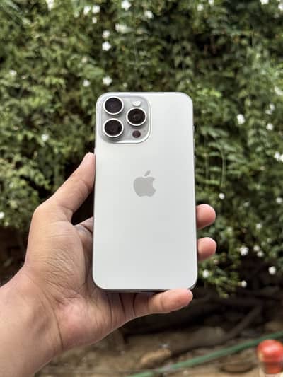 iPhone15 Pro Max Read Add waterpack