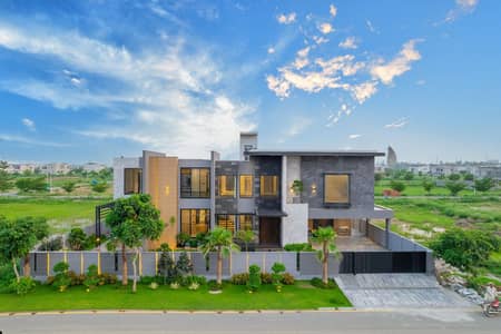 ANW REAL ESTATE PROUDLY OFFERS: 2 KANAL ELEGANT AND FULLY MAINTAINED SUPER HOT LOCATED BUNGALOW IS AVAILABLE IN THE BEST BLOCK OF DHA PHASE 7 - LAHORE.