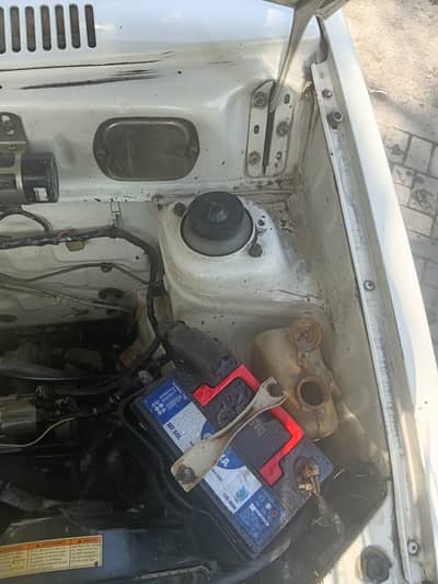 My car in sale good ful avreg brand suzuki 2010 islamabad numbar good