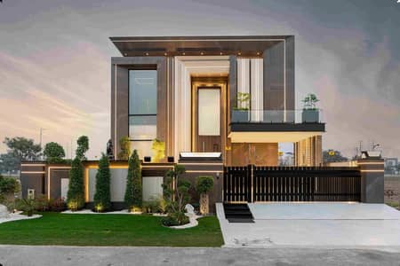 ANW REAL ESTATE PROUDLY OFFERS: 1 KANAL ELEGANT AND FULLY MAINTAINED SUPER HOT LOCATED BUNGALOW IS AVAILABLE IN THE BEST BLOCK OF DHA PHASE 5 - LAHORE.