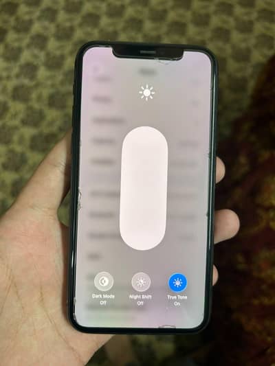 Iphone 11pro 256gb factory unlocked battery health 75 waterpack mobile