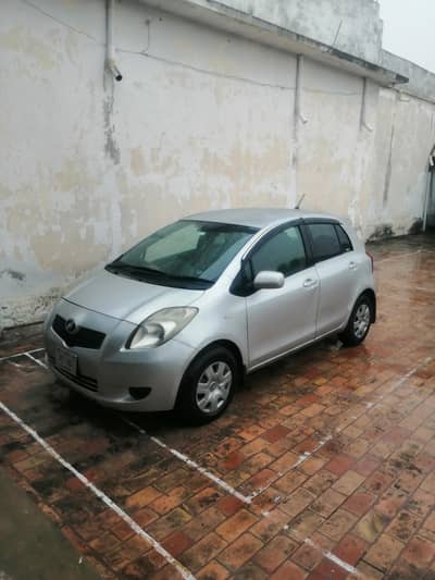Toyota Vitz 2006