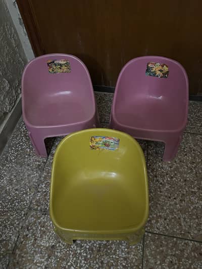 3 Kids Chairs