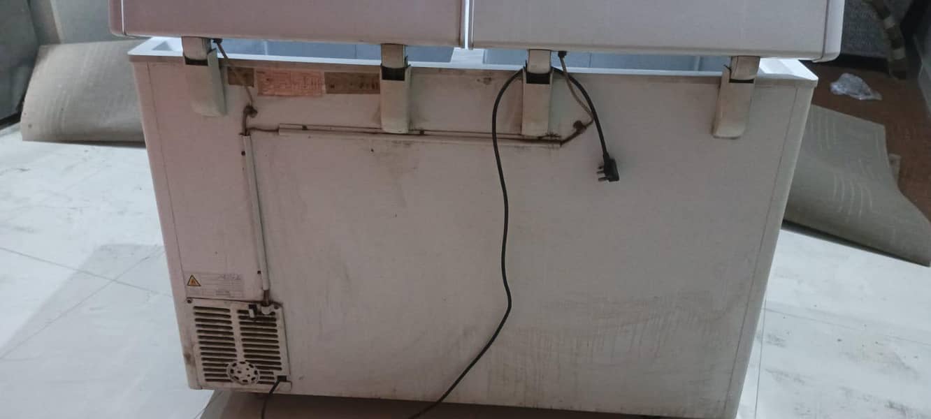 deep freezer 1