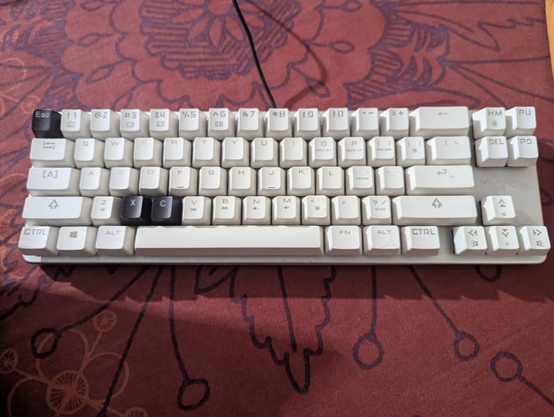 Magicforce mechanical keyboard 68% 0